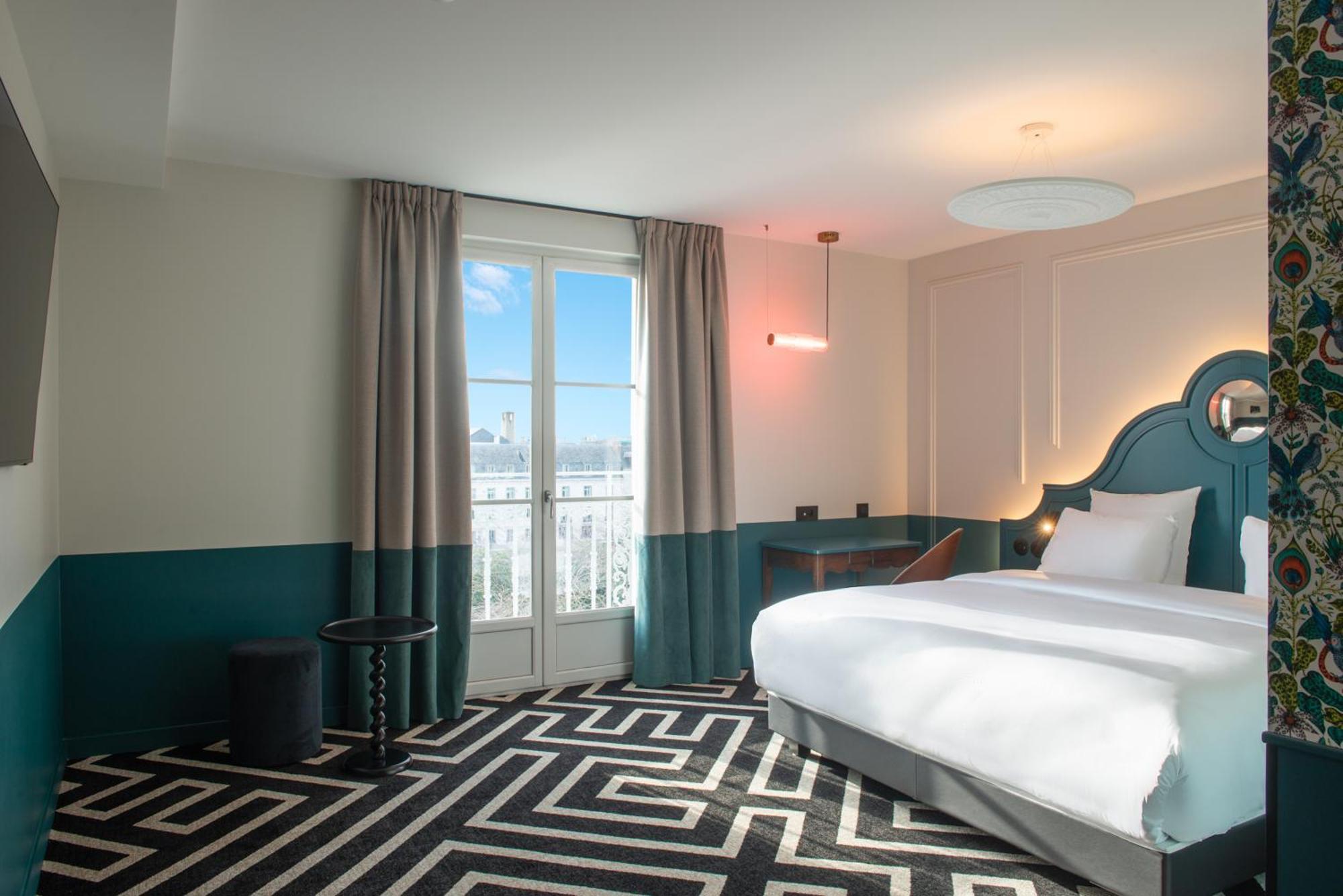 Labe Hotel Tours Centre Gare Экстерьер фото